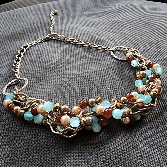 Claire's Colorful Beaded Gold Toned Adjustable Necklace - Picture 10 of 13